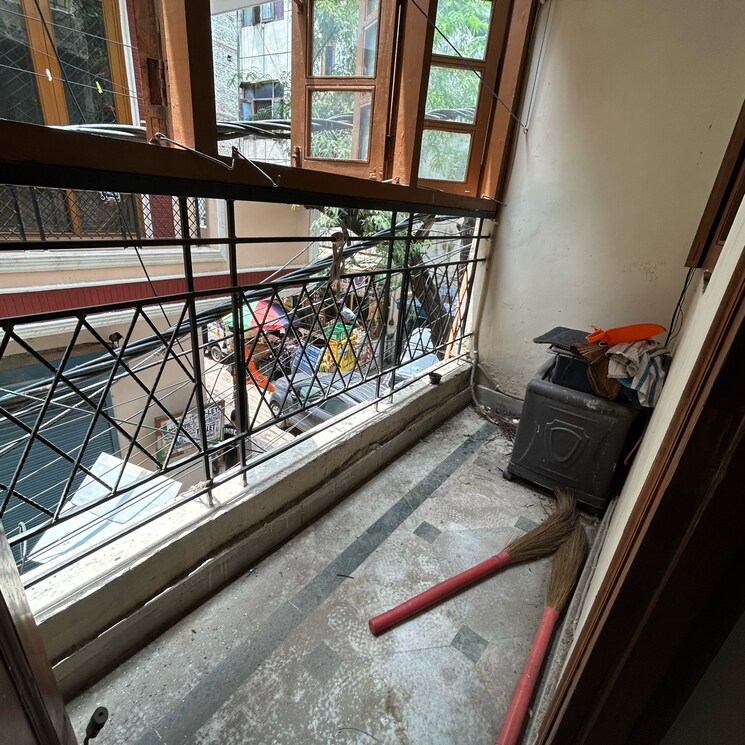 Balcony, kotla mubarakpur 2 Bedroom 700 Sq.Ft. Builder Floor In Kotla Mubarakpur Delhi 8965578