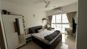 Bedroom in 2 BHK Builder Floor at Platinum Life, Andheri West – for Rent