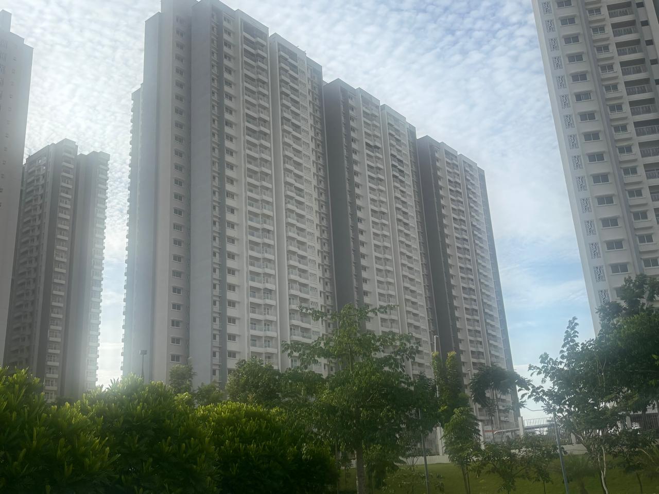 3 BHK + Pooja Room,Servant Room 1860 Sq.Ft. Apartment in Aston Park At The Prestige City
