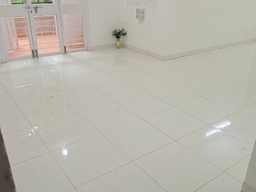 Bathroom in 3 BHK Apartment at Rama Apartment, Walvekar Nagar – for Rent