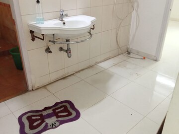 Bathroom in 3 BHK Apartment at Rama Apartment, Walvekar Nagar – for Rent