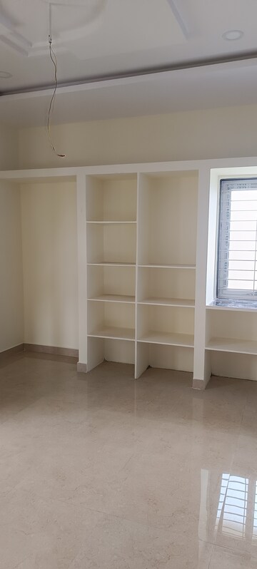 Room in 4 BHK Apartment at Injapur – for Sale