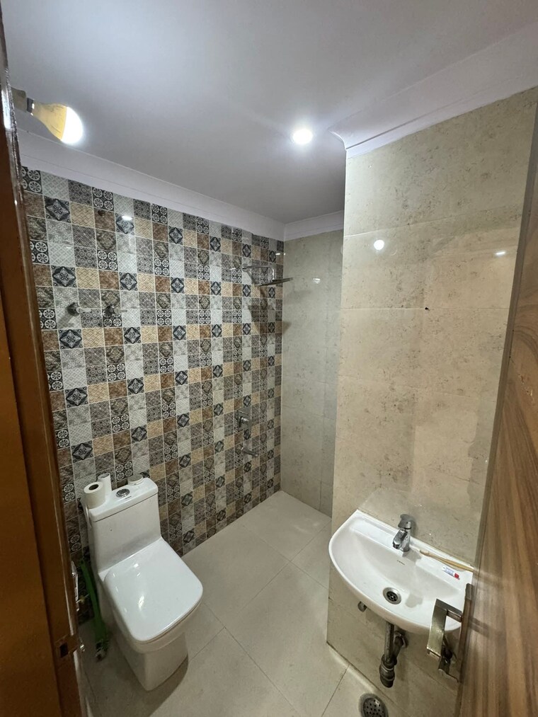 Bathroom, himgiri-enclave 2 Bedroom 650 Sq.Ft. Builder Floor In Burari Delhi 8965646