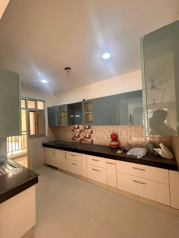 Kitchen, garur-golf-island 3 Bedroom 1900 Sq.Ft. Apartment In Sector 19b Dwarka Delhi 8965652