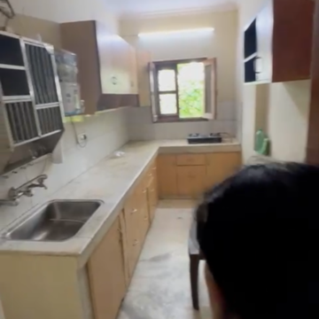 Kitchen in 1.5 BHK Builder Floor at Sarvodaya Enclave – for Rent