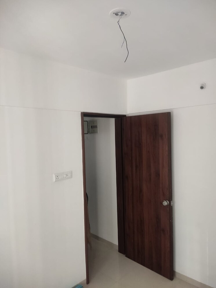 Room, oxy-beaumonde 1 Bedroom 400 Sq.Ft. Apartment In Viman Nagar Pune 8965658