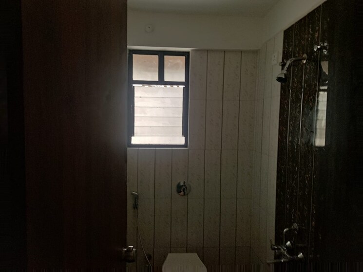 Bathroom, oxy-beaumonde 1 Bedroom 400 Sq.Ft. Apartment In Viman Nagar Pune 8965658