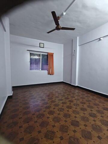 Room in 2 BHK Apartment at Sai Prasad Warje, Warje – for Rent
