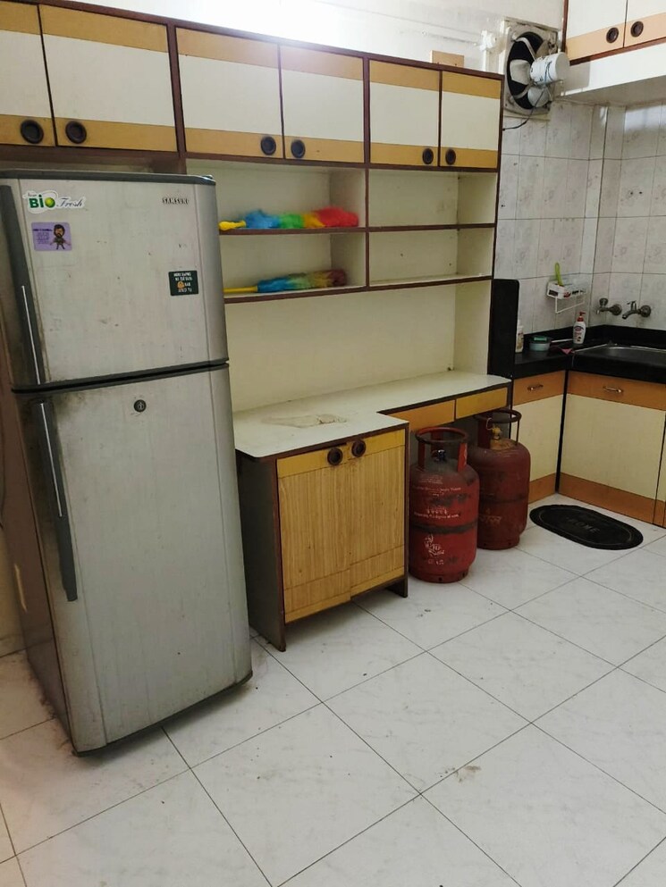 Kitchen, sakal-nagar-chs 2 Bedroom 850 Sq.Ft. Apartment In Aundh Pune 8965679