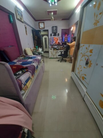 Team Area in 1 RK Apartment at Nanji Niwas, Borivali East – for Sale