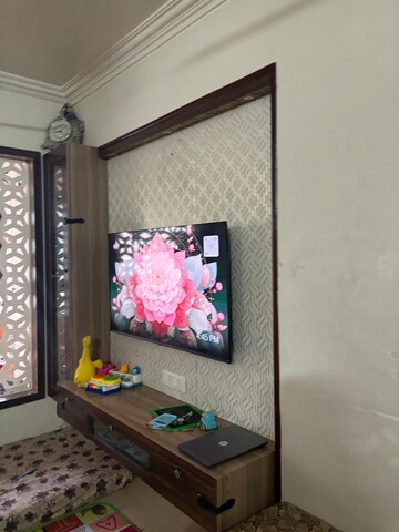 Living Room in 2 BHK Apartment at Mount Verd filesse, Baner Pashan Link Road – for Sale