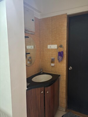 Furnished Amenities in 2 BHK Apartment at Mount Verd filesse, Baner Pashan Link Road – for Sale