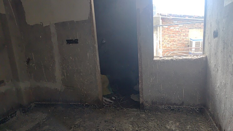 Other, dwarka mor 4 Bedroom 130 Sq.Yd. Builder Floor In Dwarka Mor Delhi 8965698