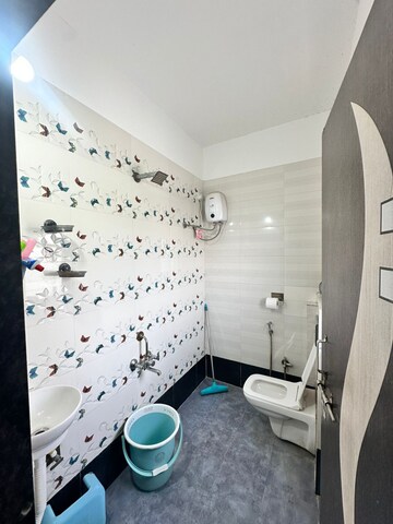 Bathroom in 2 BHK Apartment at Madhuban Colony – for Rent