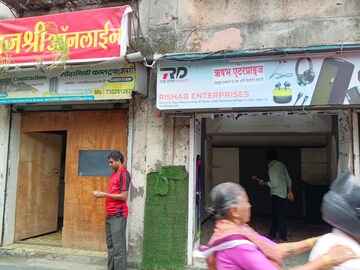  Shop – Exterior View View at Prabhat Apartment Prabhadevi, Prabhadevi - for Rent