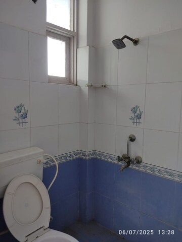 Bathroom in 2 BHK Apartment at Sadbhawna Apartment, Sector 46 – for Rent