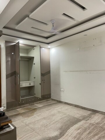 Building Lobby in 3 BHK Apartment at Shubh Niketan Apartments, Paschim Vihar – for Rent
