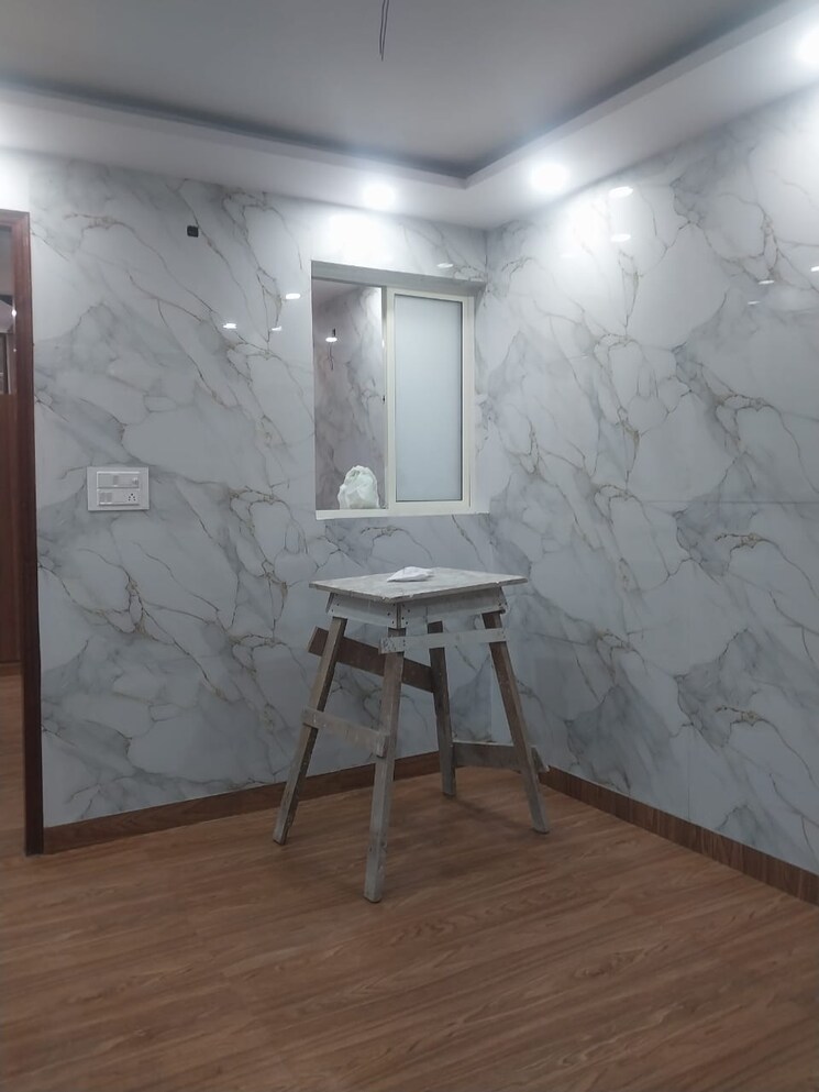 Bathroom, adarsh-apartments-cghs-ltd 2 Bedroom 850 Sq.Ft. Apartment In Paschim Vihar Delhi 8965781