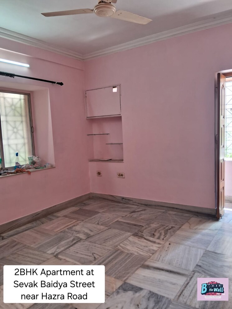 Room, hazra road 2 Bedroom 900 Sq.Ft. Builder Floor In Hazra Road Kolkata 8965788
