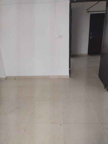 Room in 2 BHK Independent House at Gomti Nagar – for Rent