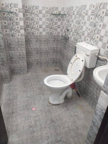 Bathroom in 2 BHK Independent House at Gomti Nagar – for Rent