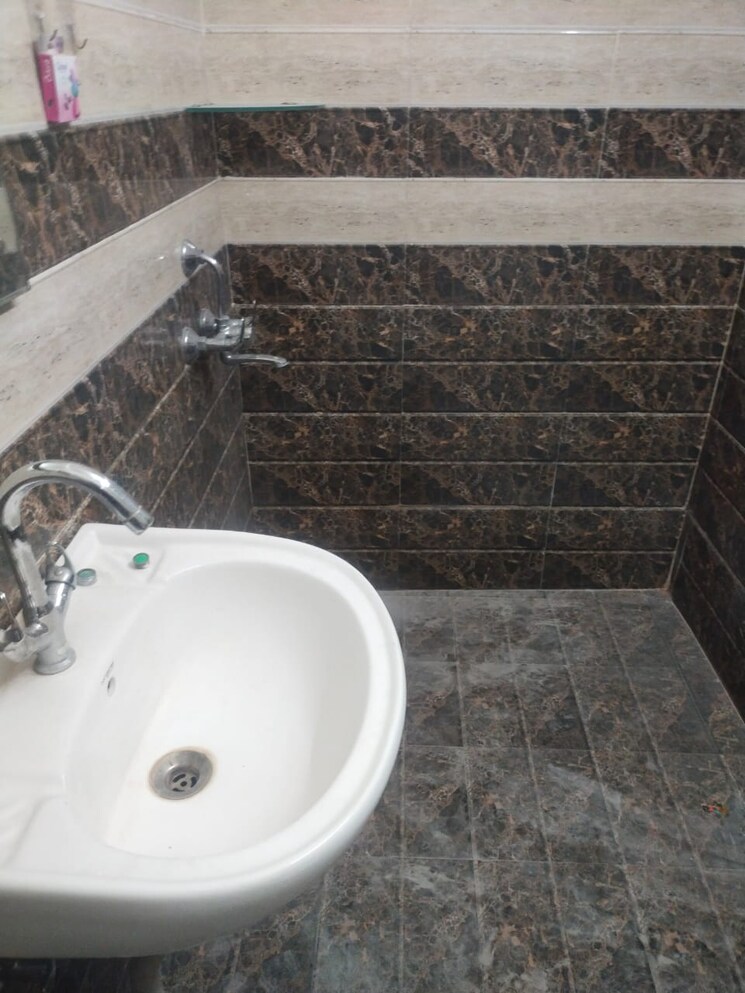 Bathroom, gomti nagar 2 Bedroom 1250 Sq.Ft. Independent House In Gomti Nagar Lucknow 8965786