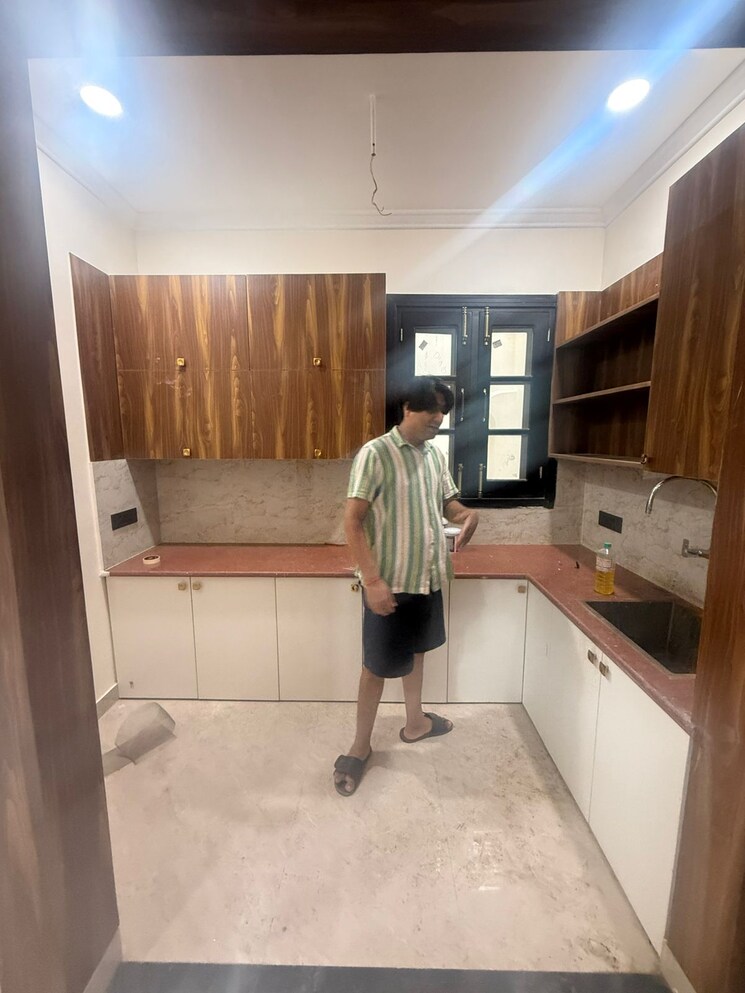 Kitchen, gomti nagar 2 Bedroom 3200 Sq.Ft. Independent House In Gomti Nagar Lucknow 8965789