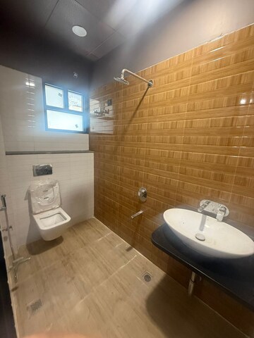 Bathroom in 2 BHK Independent House at Gomti Nagar – for Rent