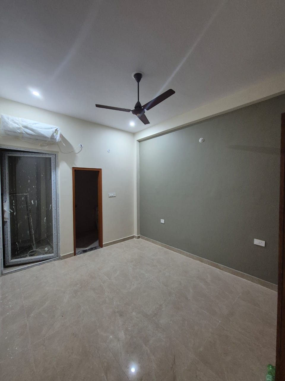 2 BHK + Extra Room Independent House For Rent in Gomti Nagar Extension Sec