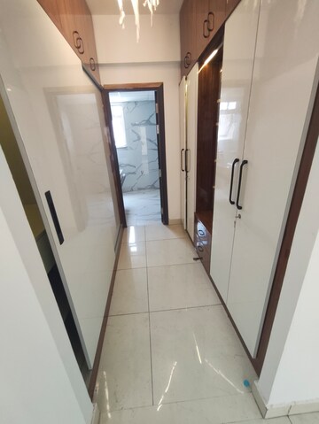 Building Lobby in 3 BHK Apartment at Omaxe Waterscapes, Gomti Nagar – for Rent