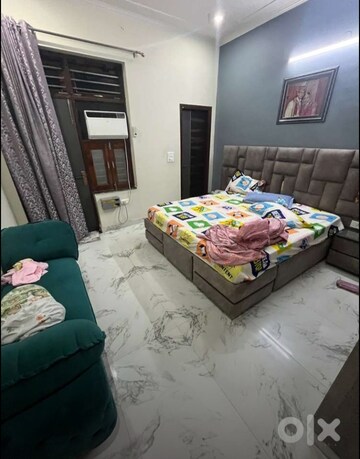 Bedroom in 2 BHK Builder Floor at Aiims Apartments, Sector 21d – for Rent