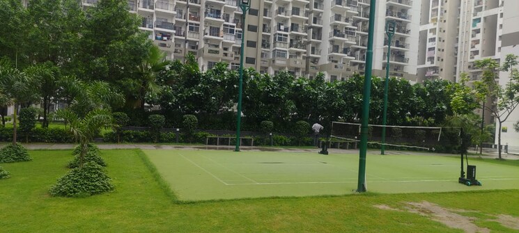 Garden, himalaya-homes 3 Bedroom 1450 Sq.Ft. Apartment In Sector 121 Noida 8965821