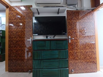 Furnished Amenities in 2 BHK Builder Floor at Govindpuri – for Rent