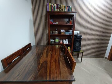 Lift in 2 BHK Builder Floor at Govindpuri – for Rent