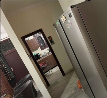 Furnished Amenities in 4 BHK Builder Floor at Sector 44 – for Rent