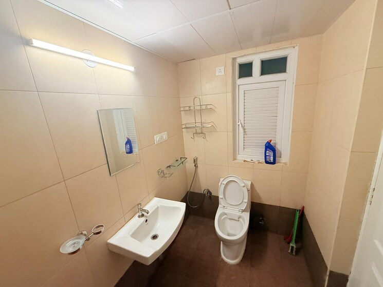 Bathroom, sai-kalyan-ultima 2 Bedroom 1100 Sq.Ft. Apartment In Thanisandra Bangalore 8965820