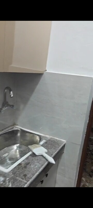 Furnished Amenities in 1 BHK Independent House at Lajpat Nagar 4 – for Rent