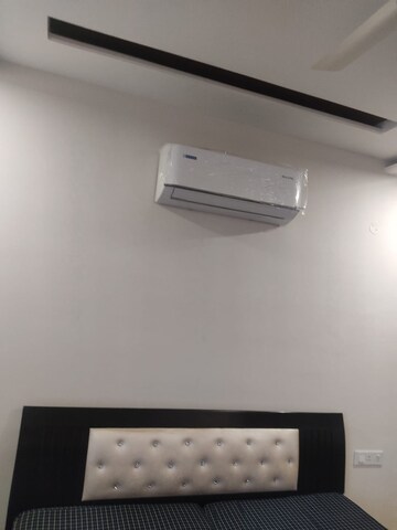 Furnished Amenities in 2 BHK Builder Floor at Sector 37 – for Rent