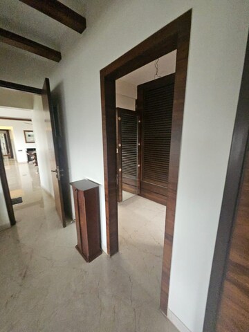 Building Lobby in 4 BHK Apartment at Raheja Acropolis, Deonar – for Sale