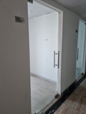 Room in  Office Space at Migsun Mahaluxmi Mall, Raj Nagar – for Sale