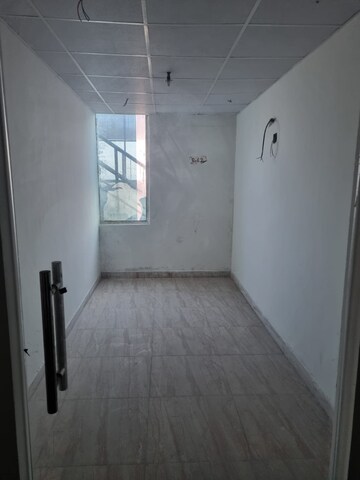 Room in  Office Space at Migsun Mahaluxmi Mall, Raj Nagar – for Sale