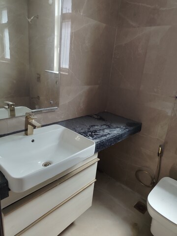 Bathroom in 3 BHK Apartment at Smart World Orchard, Sector 61 – for Rent
