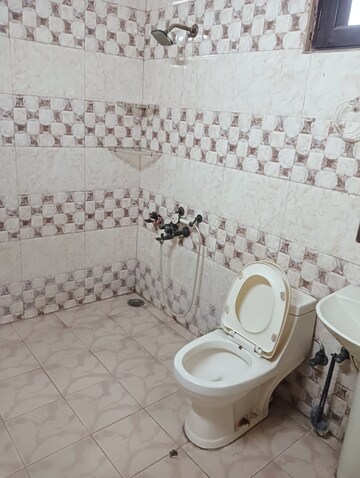 Bathroom in 2 BHK Independent House at RWA Apartments Sector 61, Sector 61 – for Rent