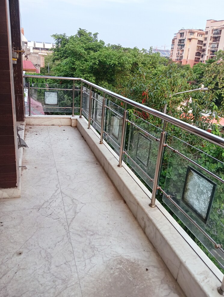 Balcony, rwa-apartments-sector-61 2 Bedroom 1200 Sq.Ft. Independent House In Sector 61 Noida 8965996