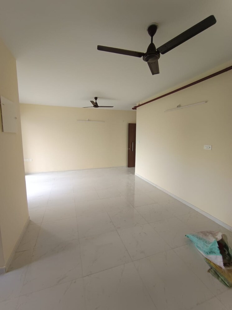 Living Room, runwal-gardens-phase-i 3 Bedroom 904 Sq.Ft. Apartment In Dombivli East Thane 8966005