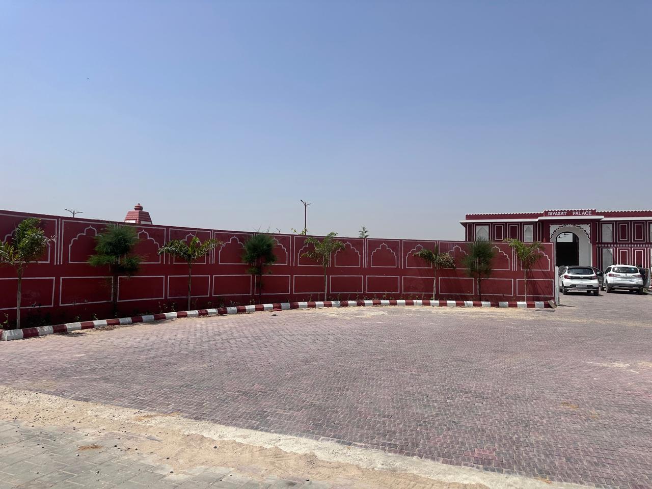 Plot For Sale in Agra Road