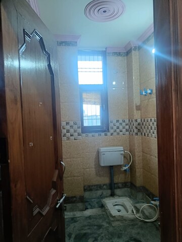 Bathroom in 2.5 BHK Apartment at RWA Apartments Sector 116, Sector 116 – for Rent