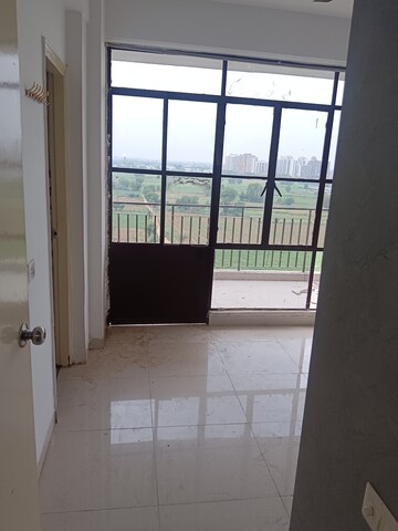 Bathroom in 2 BHK Apartment at Signature Global Synera, Sector 81 – for Rent