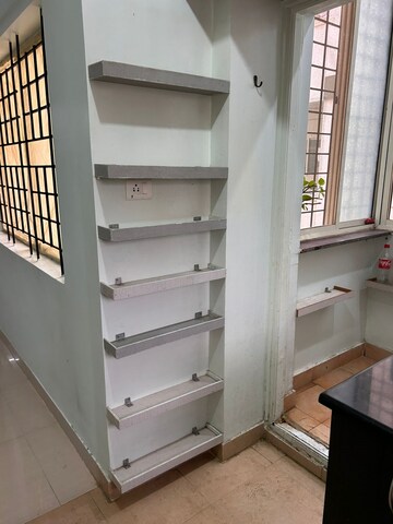 Furnished Amenities in 2 BHK Apartment at Mahaveer Orchids, Hosa Road – for Rent