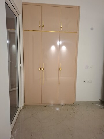 Furnished Amenities in 3 BHK Apartment at Tulip Yellow, Sector 69 – for Rent
